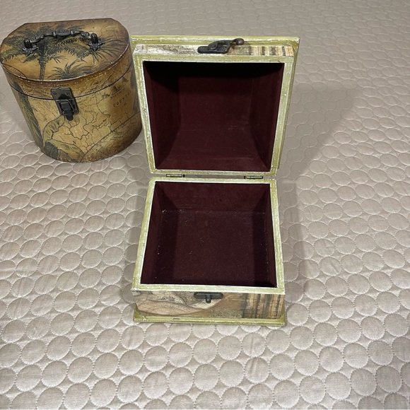 🌱 Large World Map Decorative Boxes - Picture 5 of 7